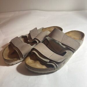 Used Birkenstock Tan Suede Velcro Strap Sandals women’s size 41 narrow